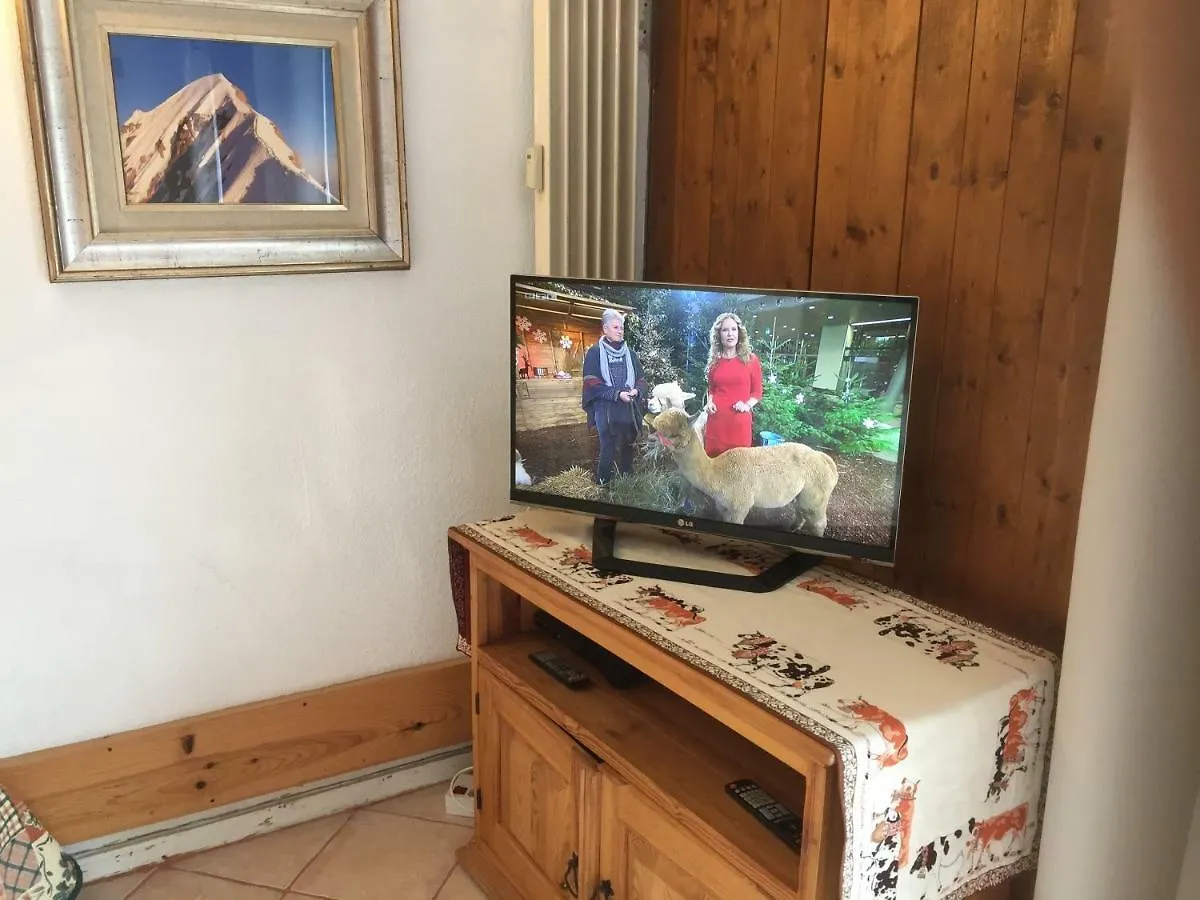 Chamonix Centre Holiday Sauna Apartment 2 0*,  France